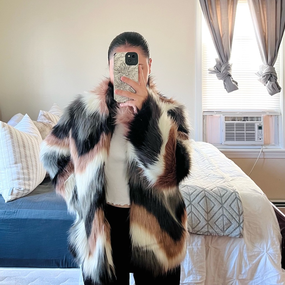 Forever 21 Chevron-Pattern Faux Fur Coat
